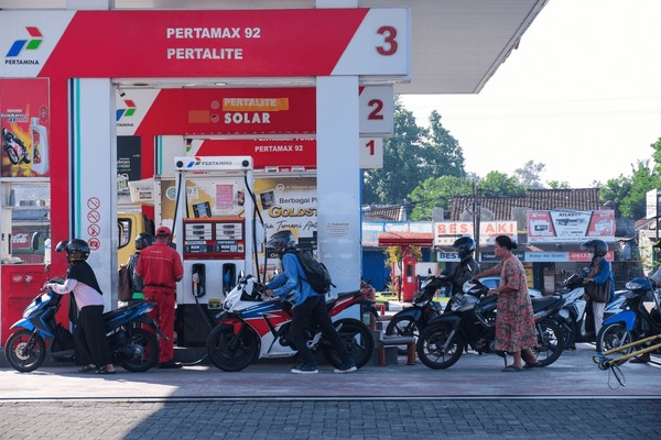 Pertamina Imbau Warga Tidak Panic Buying BBM, Stok Dipastikan Aman